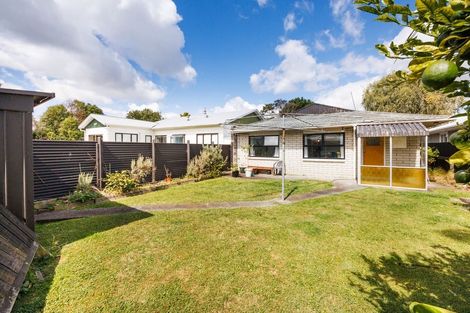 Photo of property in 11 Slacks Road, Awapuni, Palmerston North, 4412