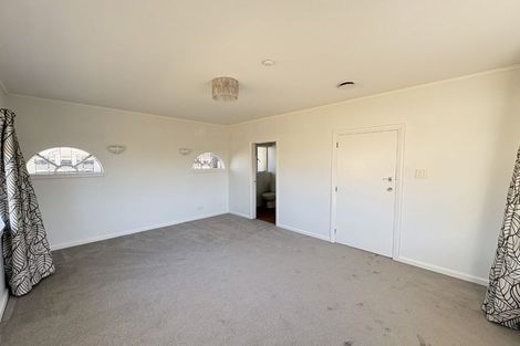 Photo of property in 211 Knowles Street, St Albans, Christchurch, 8052