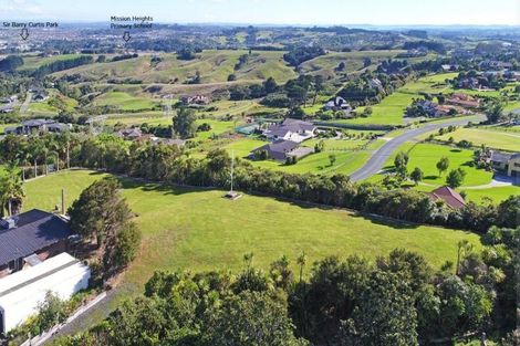 Photo of property in 501 Redoubt Road, Flat Bush, Auckland, 2019