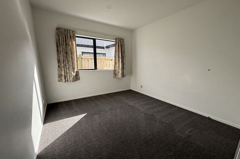 Photo of property in 38 Koroheke Road, Takanini, 2110