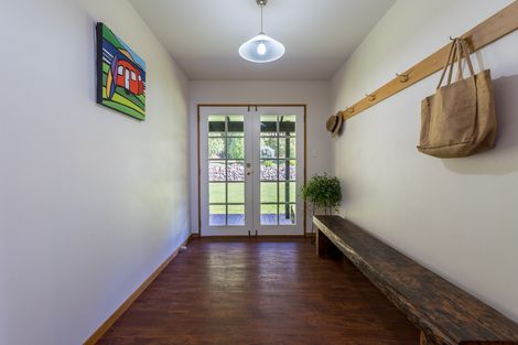 Photo of property in 16 Buskin Road, Highcliff, Dunedin, 9077