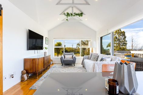 Photo of property in 1/175 Stredwick Drive, Torbay, Auckland, 0630