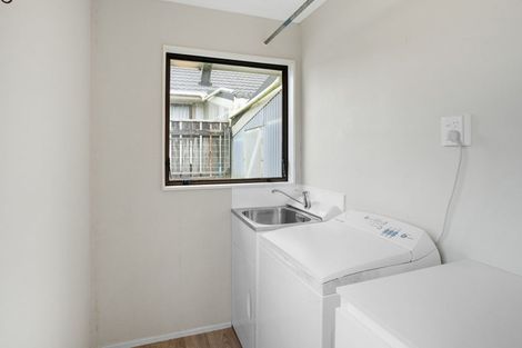 Photo of property in 1/37 Bracken Road, Paparangi, Wellington, 6037