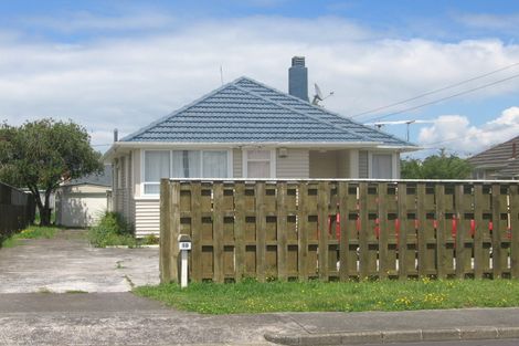 Photo of property in 10 William Blofield Avenue, Wesley, Auckland, 1041