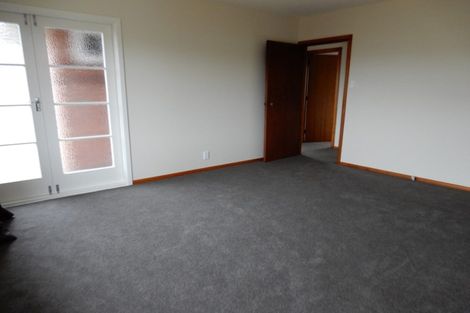 Photo of property in 120 Bowhill Road, New Brighton, Christchurch, 8083