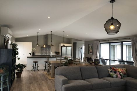 Photo of property in 8 Saint Thomas Avenue, Pyes Pa, Tauranga, 3112