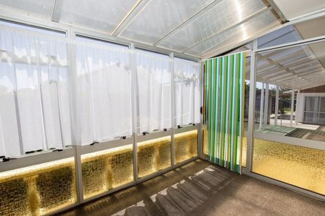 Photo of property in 11 Mcclean Place, Ngatea, 3503