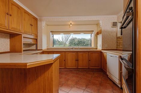 Photo of property in 83 Oroua Road, Kairanga, Palmerston North, 4475