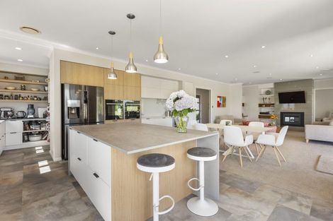 Photo of property in 96 Dyke Road, Karaka, Papakura, 2580