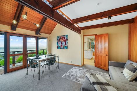 Photo of property in 202b Mount Pleasant Road, Mount Pleasant, Christchurch, 8081