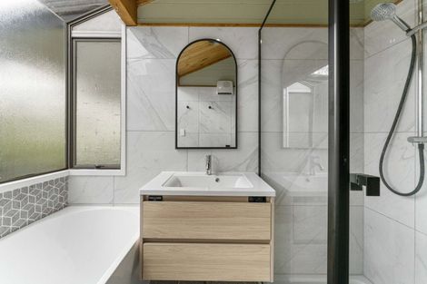 Photo of property in 1082 Mapara Road, Kinloch, Taupo, 3385