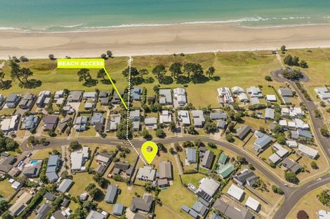 Photo of property in 113 Sands Crescent, Matarangi, Whitianga, 3592