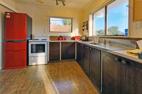 Photo of property in 15 Birdwood Avenue, Moturoa, New Plymouth, 4310