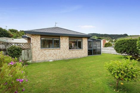 Photo of property in 1/157 Main Road, Tawa, Wellington, 5028
