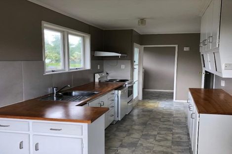 Photo of property in 10 Hetherington Road, Ranui, Auckland, 0612