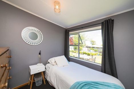 Photo of property in 11 Dorset Crescent, Hokowhitu, Palmerston North, 4410