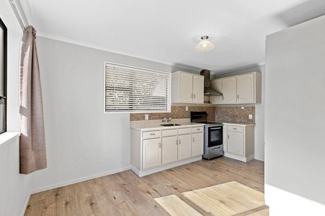 Photo of property in 2/94a Condell Avenue, Papanui, Christchurch, 8053