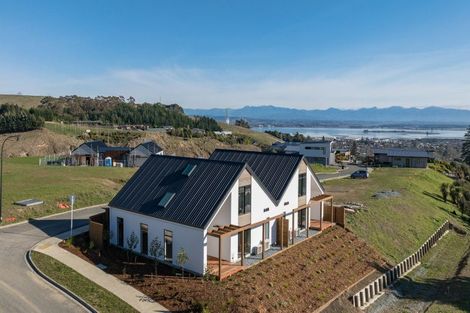 Photo of property in 2 Hill Tops Way, Stoke, Nelson, 7011