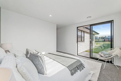 Photo of property in 1 Cedric Place, Darfield, 7510