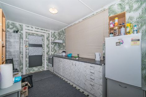 Photo of property in 8 Dahlia Street, Palmerston North, 4410