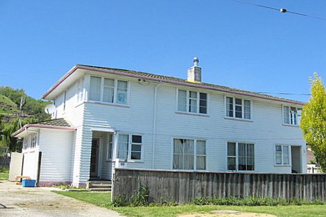 Photo of property in 35-37 Titoki Street, Stoke, Nelson, 7011