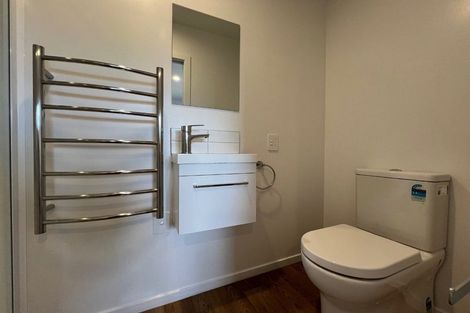 Photo of property in 2/30 Bowater Place, Manurewa, Auckland, 2102