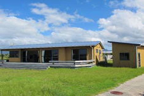 Photo of property in 133 Harbour Drive, Matarangi, Whitianga, 3592