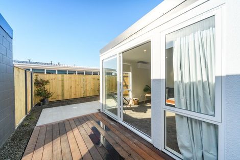 Photo of property in 1b Hereford Street, West End, Palmerston North, 4410