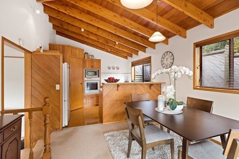 Photo of property in 10/16 Mahara Avenue, Birkenhead, Auckland, 0626