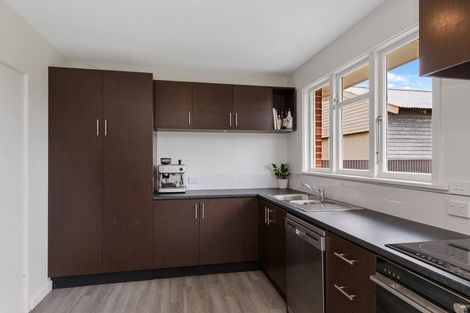 Photo of property in 29 Holmes Street, Darfield, 7510