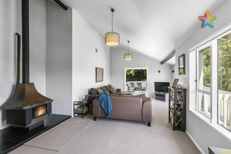 Photo of property in 24 Mawson Street, Waiwhetu, Lower Hutt, 5010