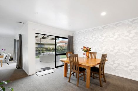 Photo of property in 11 Willowfield Place, Pukete, Hamilton, 3200