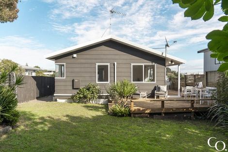 Photo of property in 49b Valley Road, Mount Maunganui, 3116