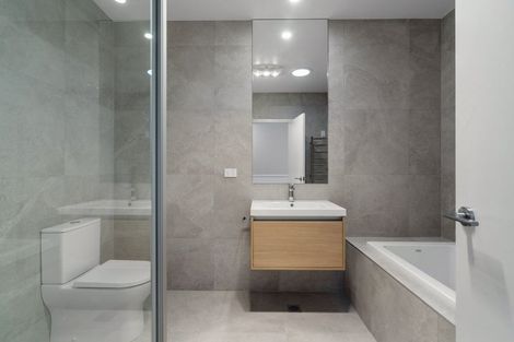 Photo of property in 5 Oyster Drive, Whenuapai, Auckland, 0618