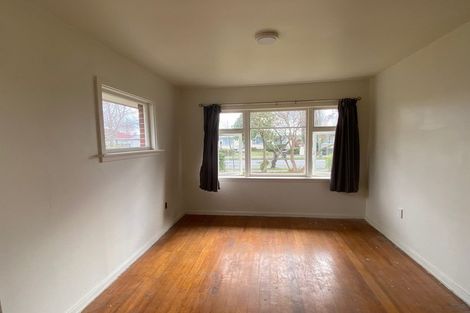 Photo of property in 70 Dunedin Street, Redwood, Christchurch, 8051