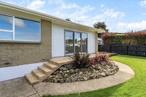 Photo of property in 2 Kaira Street, Sawyers Bay, Port Chalmers, 9023