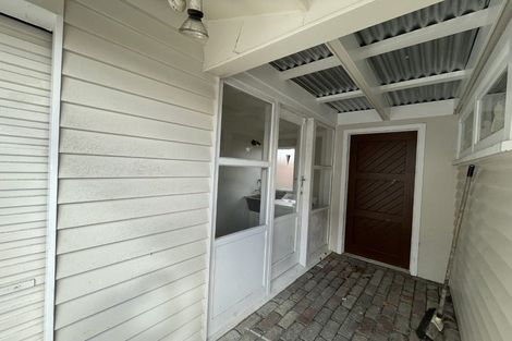 Photo of property in 267 Karori Road, Karori, Wellington, 6012