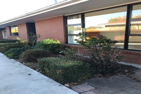 Photo of property in 1/5 Rhyl Place, Bryndwr, Christchurch, 8053