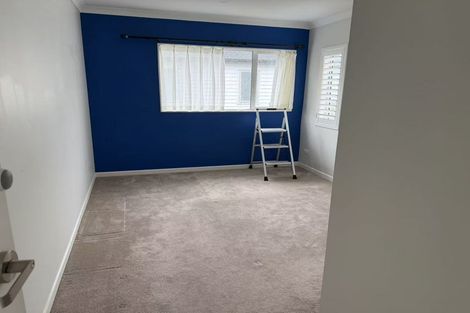 Photo of property in 11 Falcon Crescent, Hobsonville, Auckland, 0618