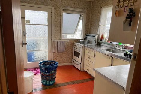 Photo of property in 2/151b Wallace Road, Mangere Bridge, Auckland, 2022