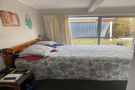 Photo of property in 135a Clevedon Road, Papakura, 2110