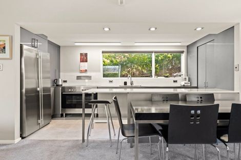 Photo of property in 718 Highgate, Maori Hill, Dunedin, 9010