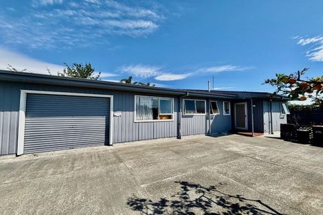 Photo of property in 3 Howard Road, Taradale, Napier, 4112