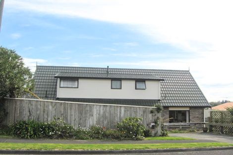 Photo of property in 1 Jensen Place, Frankleigh Park, New Plymouth, 4310