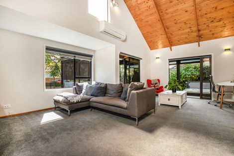 Photo of property in 138 Carnoustie Drive, Wattle Downs, Auckland, 2103