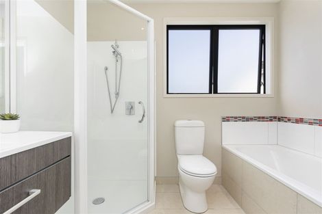 Photo of property in 72a Francis Street, Hauraki, Auckland, 0622