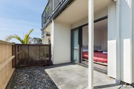 Photo of property in 9/346 Oceanbeach Road, Mount Maunganui, 3116
