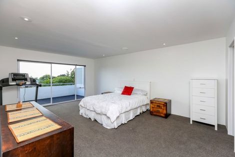 Photo of property in 55 Calvert Road, Lynmouth, New Plymouth, 4310