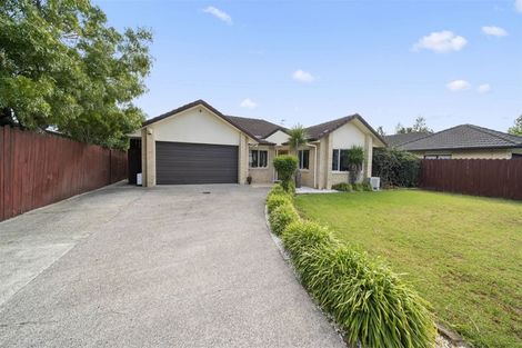 Photo of property in 4 Duckworth Road, Papakura, 2110