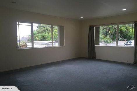 Photo of property in 37a Roys Road, Weymouth, Auckland, 2103